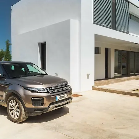 Βίλα Minimal, 6 Bedrooms Whit Direct Views To The Golf Court
