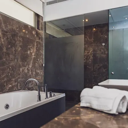 Minimal, 6 Bedrooms Whit Direct Views To The Golf Court Βίλα Santa Eulària des Riu