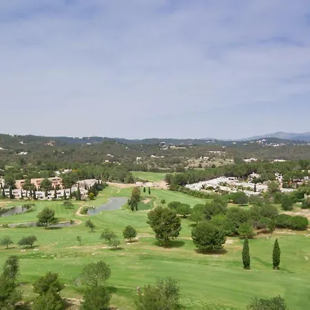 Minimal, 6 Bedrooms Whit Direct Views To The Golf Court Βίλα *